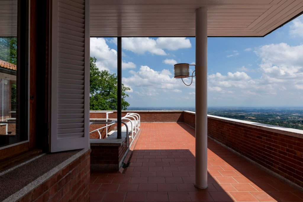 terrazzo villa di lusso collina torinese